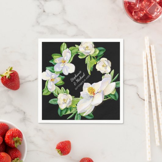 ブライダルシャワーモダンマグノリアフラワーズリースアート スタンダードカクテルナプキン (インサイチュ)