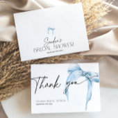 ブライダルシャワー彼女は結び目をダスティブルーで結んでいる サンキューカード