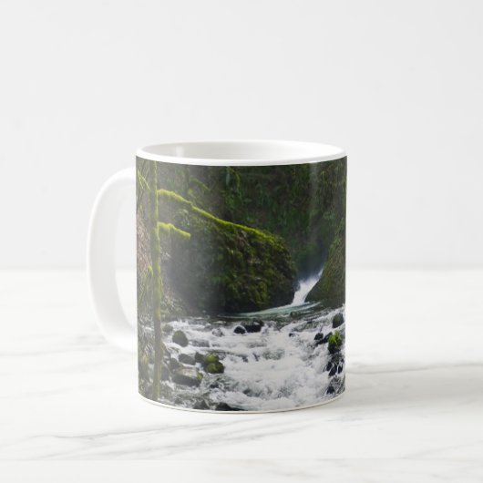 ブライダルベールからのランオフ秋、または コーヒーマグカップ (正面左)