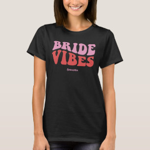 ブライダル ヴァイブス レトロ パーソナライズ バチェラー Tシャツ