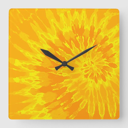 ブライトイエロースパイラル絞り染め時計 スクエア壁時計 (正面)
