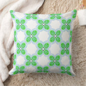 ブライトエメラルドオンベビーブルー クッション (ブランケット)