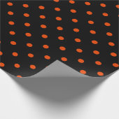 ブライトオレンジ水玉模様オンブラックラージ宇宙 ラッピングペーパー (角)