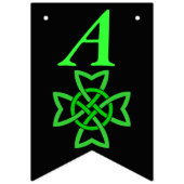 ブライトグリーンアイルランドケルト結び目模様デザインオンブラック バンティングフラッグ (第2の旗)