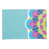 ブライトネオンマンダラス&ティール（緑がかった色） 枕カバー (正面右)