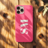 ブライトピンクモノグラムイニシャル iPhoneケース