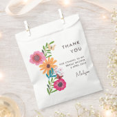ブライトピンクワイルドフラワーブライダルシャワーありがとう フェイバーバッグ (クリップ留めされた状態)