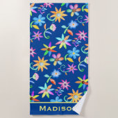 ブライトフはっきりしたラワーアートブルーパーソナライズされた ビーチタオル (正面)