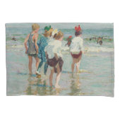 ブライトンビーチの夏の日(by E.H. Potthast) 枕カバー (正面左)