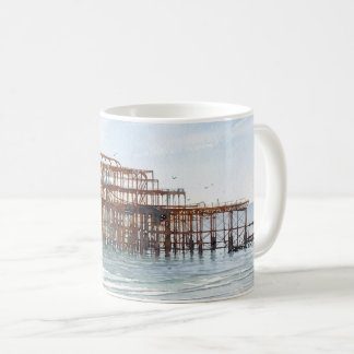 ブライトン・ウェスト・ピアの秋 水彩画アート コーヒーマグカップ