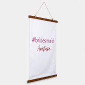 ブライドメイドのハッシュタグライトピンク追加の名前の花嫁部族 吊り下げ型タペストリー (傾斜あり)