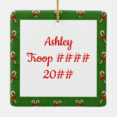 ブラウニーのブルネットの緑フレームCandycanes セラミックオーナメント (裏面)