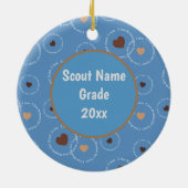 ブラウニースカウトセラミッククリスマスオーナメント セラミックオーナメント (裏面)