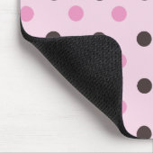 ブラウンおよびピンクの水玉模様 マウスパッド (コーナー)