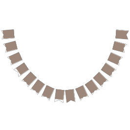 ブラウンでリビングルームのスタイルを向上させる バンティングフラッグ