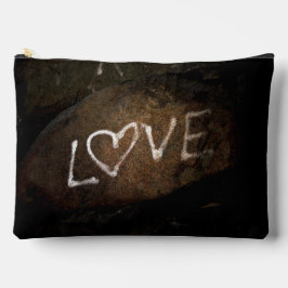 ブラウンとホワイトの愛 アクセサリーポーチ