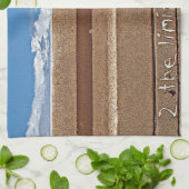 ブラウンのクリーム色の青をサーフするサーフボード2theの限界をサーフして下さい キッチンタオル (折り畳み)