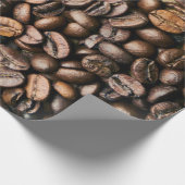 ブラウンのコーヒー豆の背景 ラッピングペーパー (角)