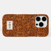ブラウンの型押しレザーモノグラム Case-Mate iPhoneケース (裏面 (横))