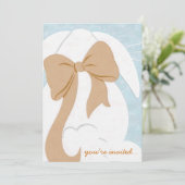 ブラウンの弓招待の招待されましたの白いバニー 招待状 (スタンド正面)