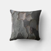 ブラウンの自然でオーガニックな樹皮の質のクッション クッション (裏面)