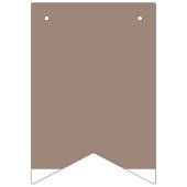 ブラウンの でリビングルームのスタイルを向上させましょう バンティングフラッグ (第1の旗)