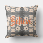 ブラウンウィズピーチフローラ クッション (裏面)