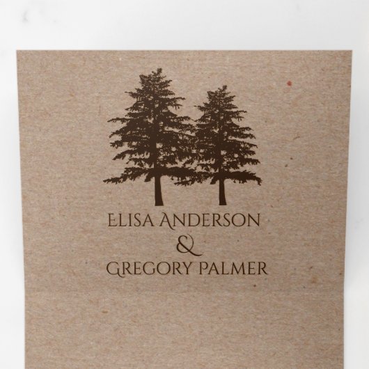 ブラウンエンボスの木のクラフト紙冬の結婚式 三つ折り招待状 (内部最初)