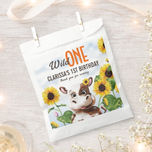 ブラウンカウサンフラワーガールファースト誕生日 フェイバーバッグ (クリップ留めされた状態)