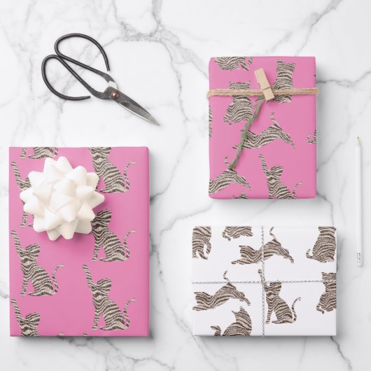 ブラウンクリームグリッターストライプズ猫 ラッピングペーパーシート (正面)