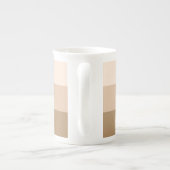 ブラウングラデーションストライプの ボーンチャイナマグカップ (裏面)