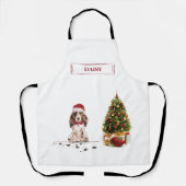 ブラウンコッカースパニエル犬おもしろいクリスマスドッグと木 エプロン (正面)