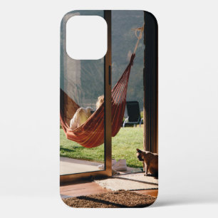 ブラウンスイングをしている人 iPhone 12ケース