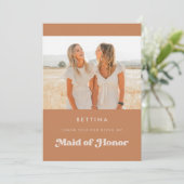 ブラウンスタイリッシュメイド・オブ・オーナー(花嫁付き添い人)感謝していユーフォトカード 招待状 (スタンド正面)