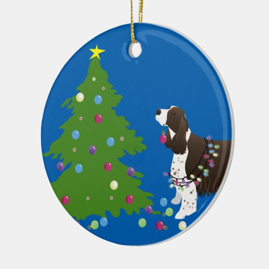ブラウンスリンガースパニエル犬クリスマスイラストレーション セラミックオーナメント (左)
