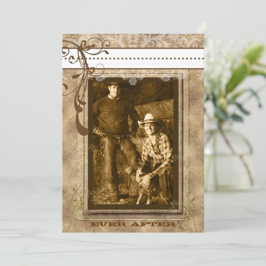 ブラウンスワールヴィンテージシャンデリアあなたの写真ダマスク 招待状 (スタンド正面)