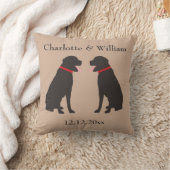 ブラウンチョコレートラブラドールパーソナライズされた2つ結婚 クッション (ブランケット)