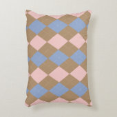 ブラウンピンクブルーアーガイル アクセントクッション (正面(垂直))
