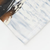 ブラウンベイアパロオーサの馬の雪 フリースブランケット (角)