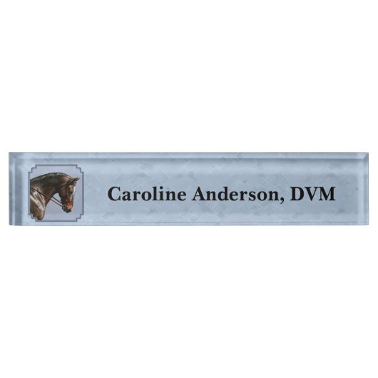 ブラウンベイオルデンバーグホースポートレート デスクネームプレート (正面)