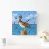 ブラウンペリカンオンポスト スクエア壁時計 (ホーム)