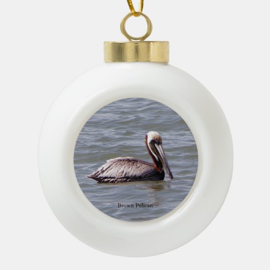 ブラウンペリカンボールまたはスノーフレークオーナメント セラミックボールオーナメント (正面)