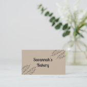 ブラウンミニマルベーキングウィスクベーカリー 名刺 (スタンド正面)