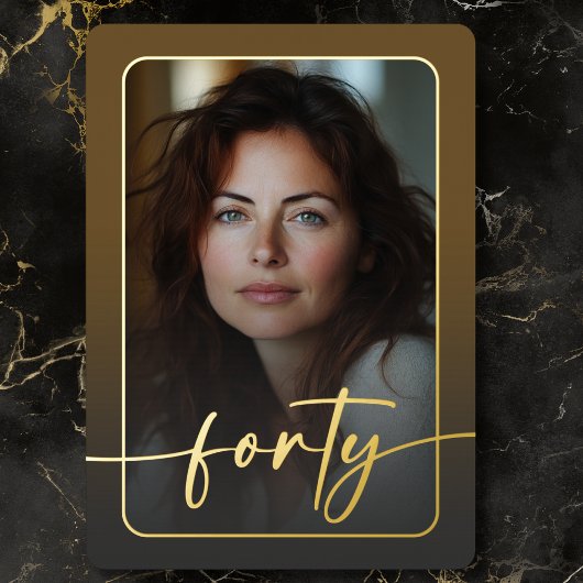 ブラウンモダンミニマルフォト40番目の誕生日 箔招待状