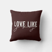 ブラウンラブライクイエズクリスチャン装飾用クッション クッション (裏面)