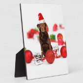 ブラウンラブラドールドッグクリスマスwギフトサンタハット フォトプラーク (側面)