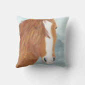 ブラウンワイルドホースブルーマウンテンレイク – アクリル。 クッション (裏面)