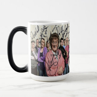 ブラウン夫人の男の子達がサインした モーフィングマグカップ