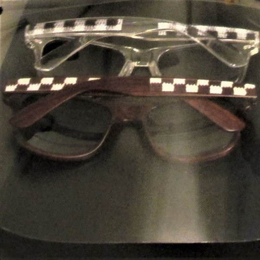 ブラウン市松模様にデザイユニークナークロシェプリントウッド サングラス