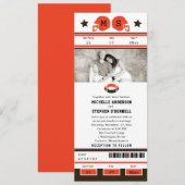 ブラウン・アンド・ブライト・オレンジ・フットボール・結婚チケットズ 招待状 (正面/裏面)